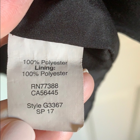 Scalloped J Crew Tank - Picture 3 of 5